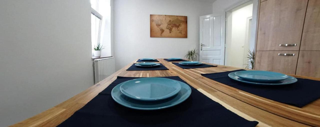 Maister Rooms Марібор Екстер'єр фото
