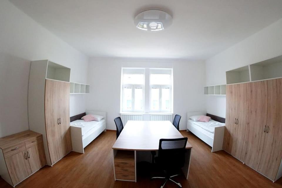 Maister Rooms Марібор Екстер'єр фото